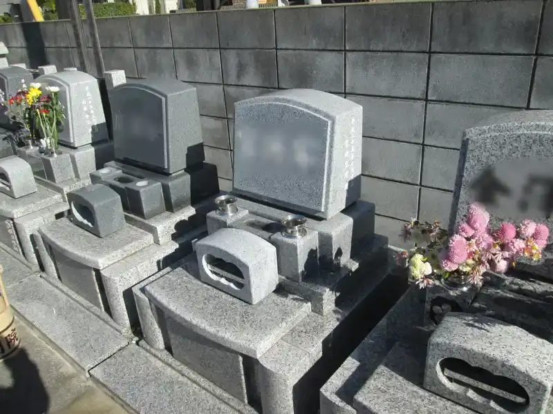 吉川市 関墓苑