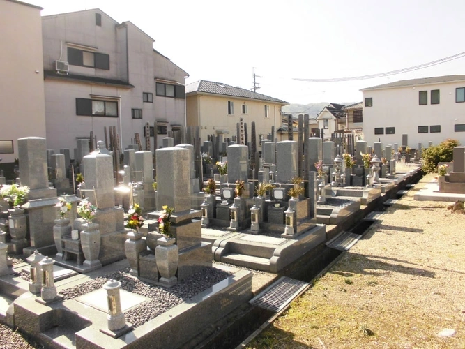 それ以外の京都府の市 西光寺 久貝墓地