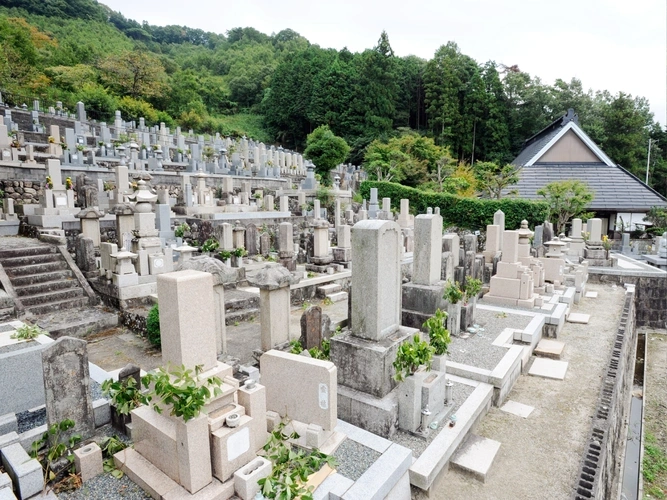それ以外の兵庫県の市 徳林寺墓苑