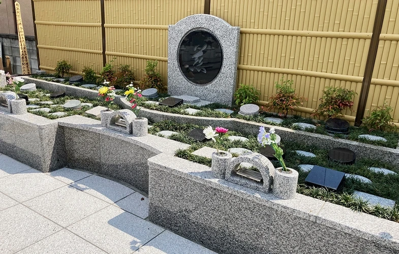 南アルプス市 「愛樹木葬」甲府昭和ふじの花樹木葬墓地
